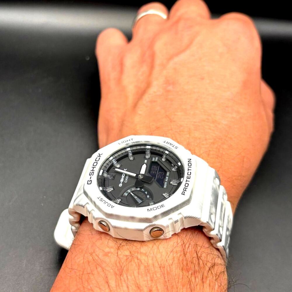 Casio G-Shock GAE2100GC-7A Men’s Carbon Core Camo White Green Khaki Watch NIBWT - Picture 5 of 17